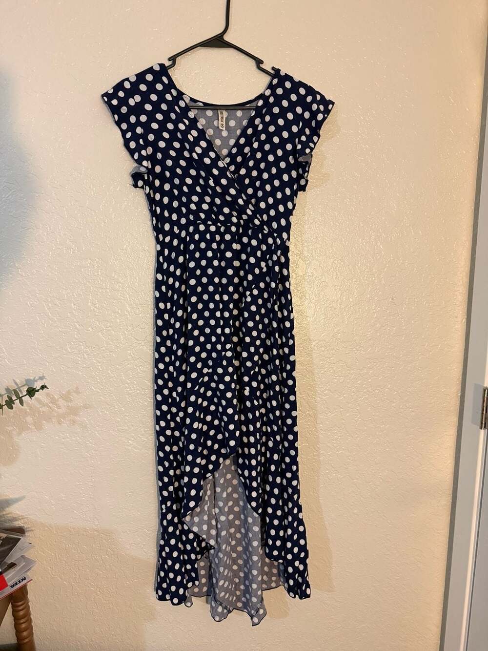 GRECERELLE Polka Dot High Low Dress Size S Blue White Flutter Sleeve Wrap